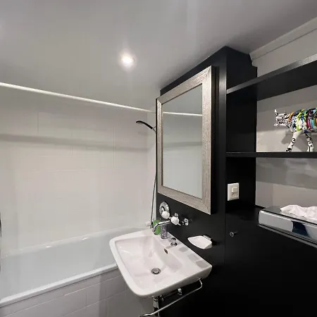 Etrier Sunshine Apartment